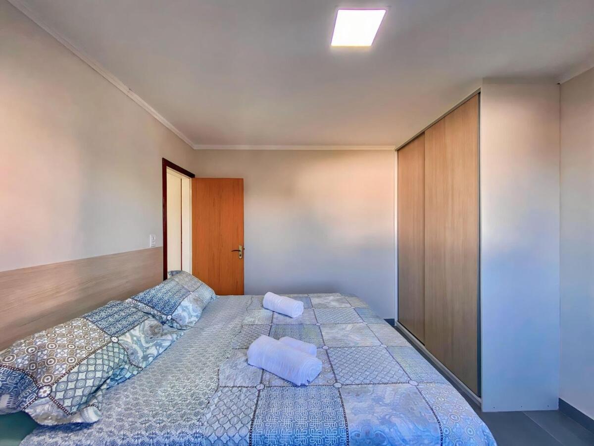 הוילה גוארפארי Casa Luxo Vista Incrivel Meaipe מראה חיצוני תמונה